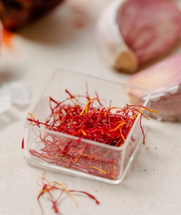 saffron benefits for female